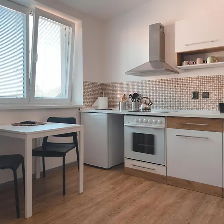 호텔 Restaurace Praha Nizbor