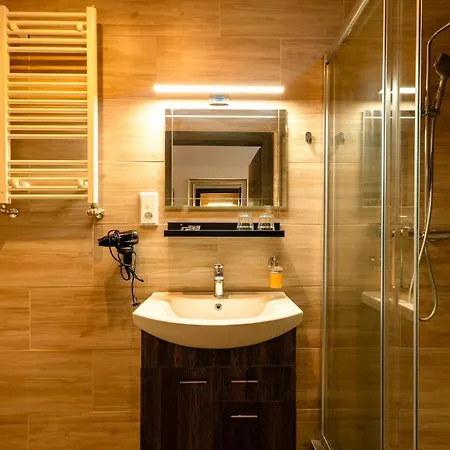 Restaurace Praha 호텔 Nizbor