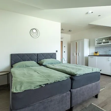 Restaurace Praha 호텔 Nizbor