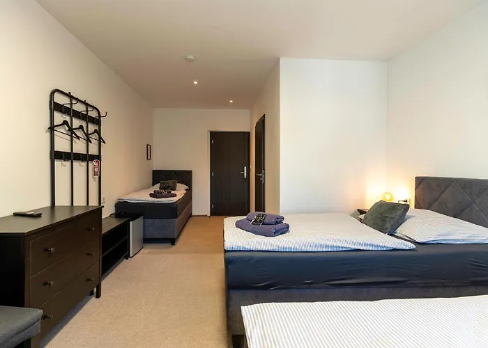 Restaurace Praha 호텔 *