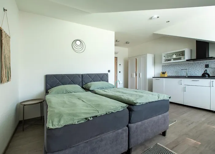 Restaurace Praha 호텔 Nizbor