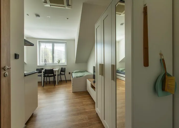 Restaurace Praha 호텔 Nizbor