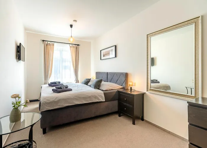 Restaurace Praha 호텔