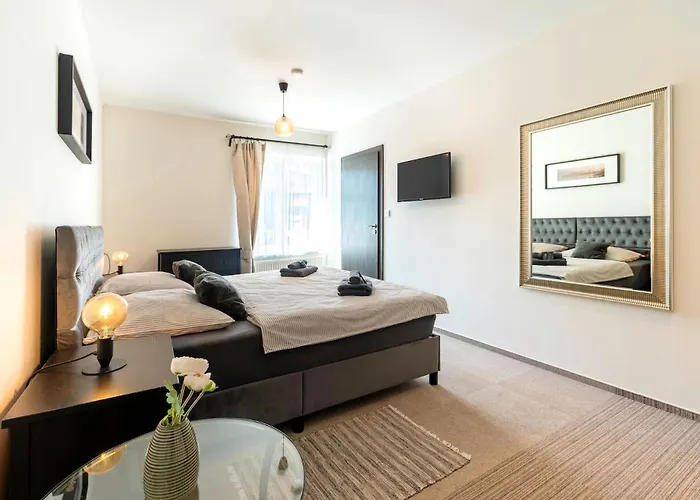 Restaurace Praha 호텔